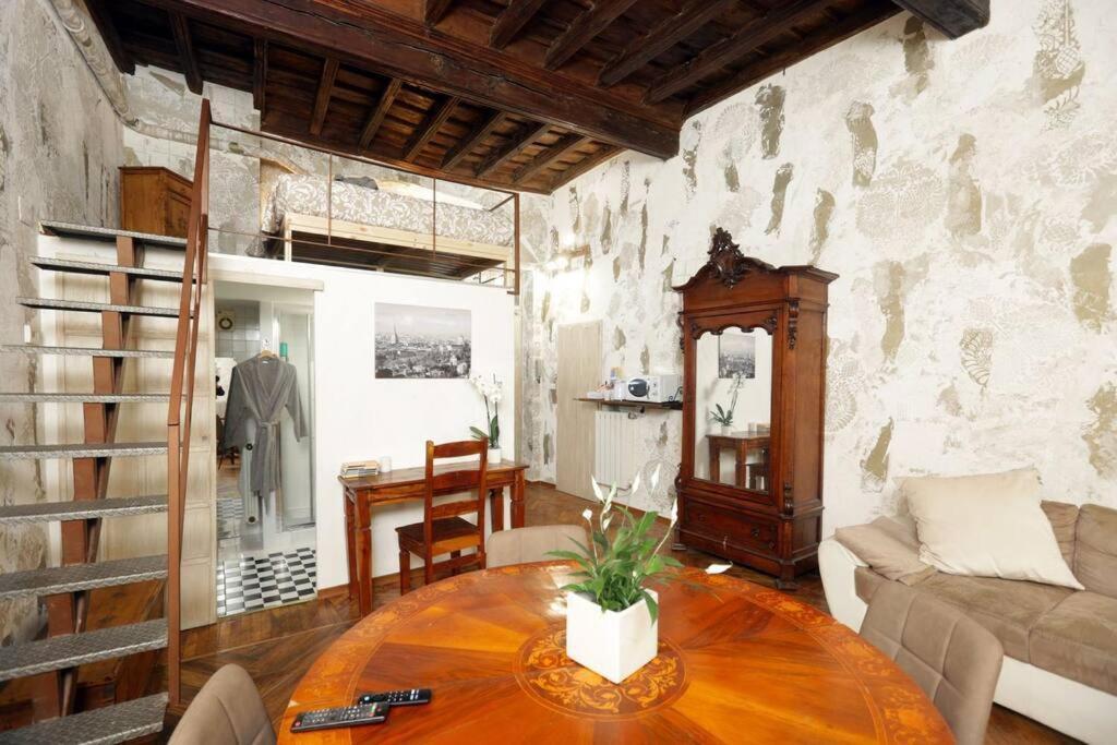 Elegante Appartamento Nel Cuore Di Torino Ngoại thất bức ảnh