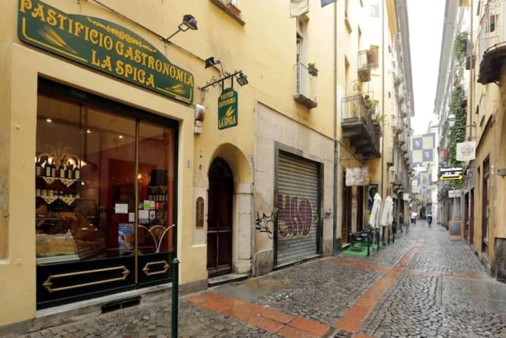Elegante Appartamento Nel Cuore Di Torino Ngoại thất bức ảnh